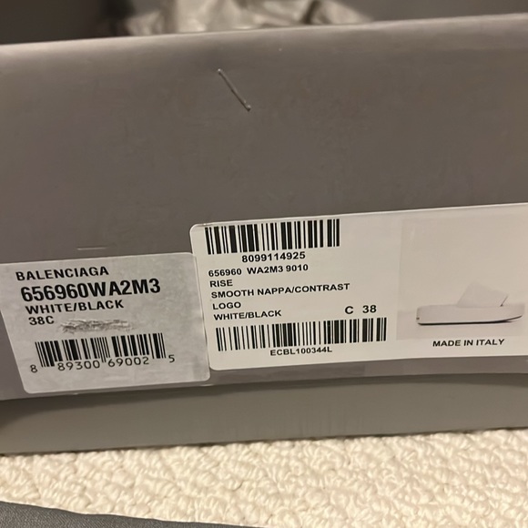 BALENCIAGA White Lambskin Platform Sandals EU 38 US 8 Org $850 - Picture 5 of 5